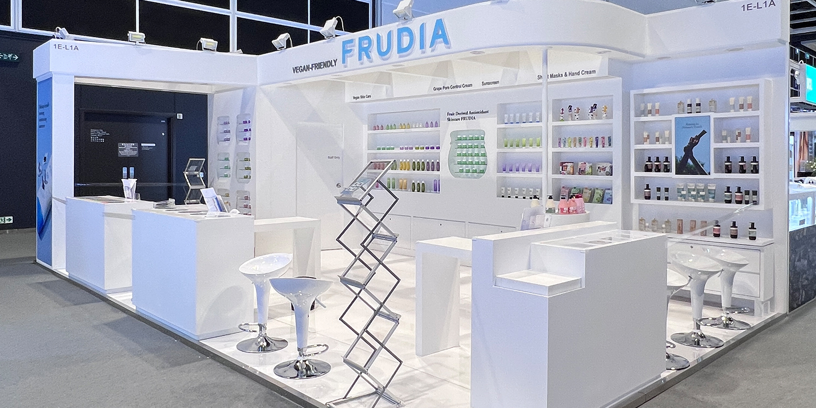 Top 10 Trade Show Booth Design Trends to Watch in 2025